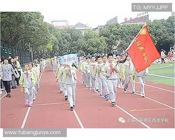 刘娜专访：从绿茵场到人生舞台的足球旅程回顾与展望
